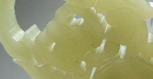 古玉學(xué)步(20):開(kāi)料鏤雕怎解玉 細(xì)察工痕藏拉絲